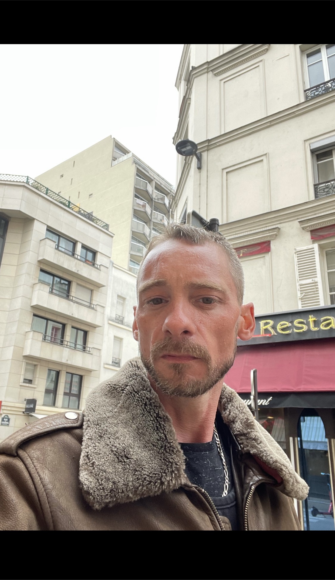 Clint - Saint-Escobille - Essonne | Plan cul